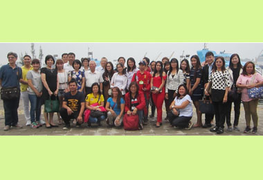 模範移工參訪觀光遊輪(圖)