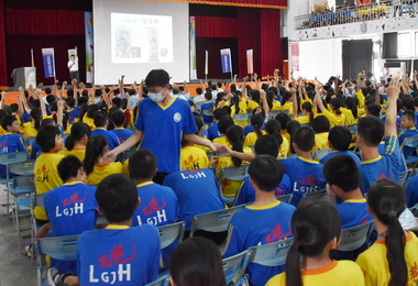 南部中心深入校園宣導反毒(圖)