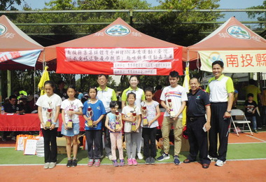 集集慶母親節暨社區運動嘉年華熱鬧登場(圖)