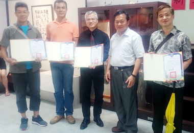 青溪新文藝學會聯展水里商工展出(圖)