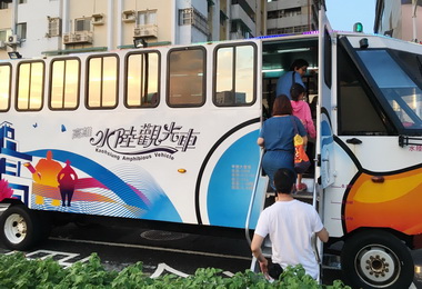 夜鴨試營運開紅盤暑假起固定航班(圖)