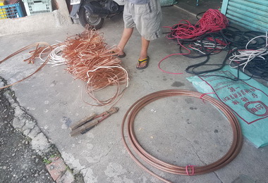 缺錢買毒偷遍斗南電纜線(圖)
