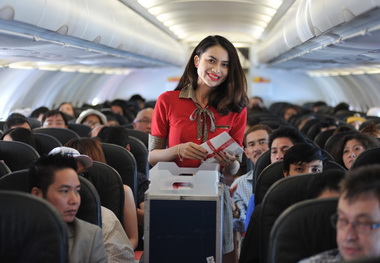 越捷航空國際航線夏殺0元起(圖)