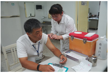 中油國光診所對抗流感全面開打(圖)