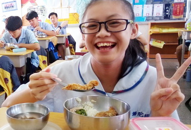 彌陀虱目魚現身營養午餐校園飄香(圖)