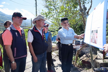 深入部落探訪 林明溱關心原鄉建設(圖)