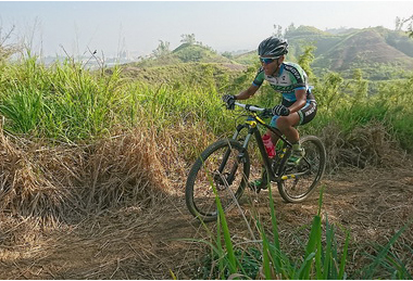 大田精密公司生產的碳纖維公路車「KULIAN」勇奪台灣精品獎殊榮(圖)