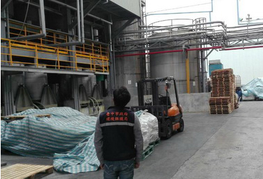 台中市府查獲化學公司違法操作並命其停工(圖)