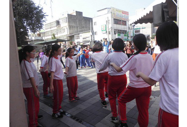 集集孩子創作記錄展即日起展開(圖)