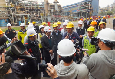 職安署與市府合辦中油大林廠春安突檢(圖)