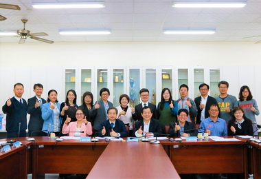 朝陽科大校長、主任專業成長班成果斐然(圖)