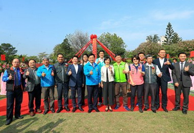 結合公園綠地大里國民運動中心動土(圖)