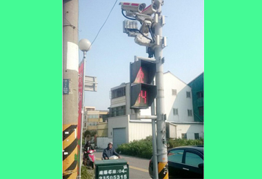 副議長張清照爭經費設監視器(圖)