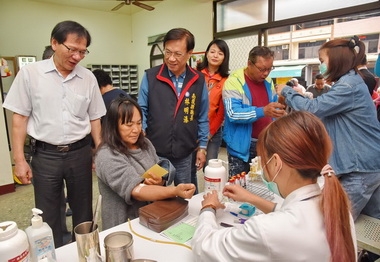 南投健康篩檢巡迴提供就近性健康照護(圖)