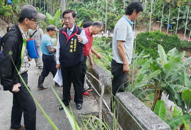 中寮多處農路待整治林明溱：速發包改善(圖)