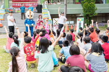 鈴鹿賽道樂園深入偏鄉交安宣導(圖)