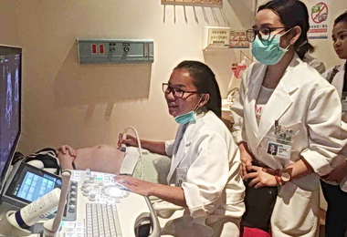 柬埔寨醫護來台交流回國守護母嬰(圖)