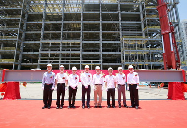 光寶集團高雄營運中心上樑(圖)