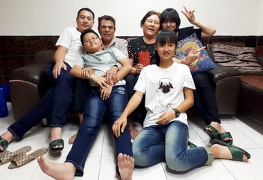 原住民超人媽媽養育兒女有成獲表揚(圖)