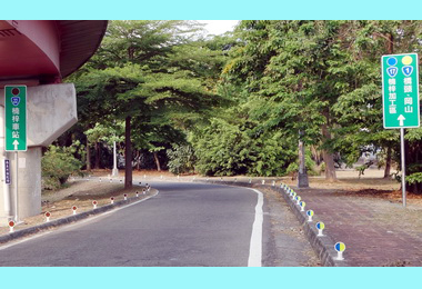 高市首創顏色道路交通指引(圖)