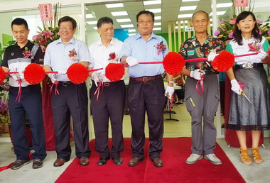 高市首家中華電動二輪車專賣店成立(圖)