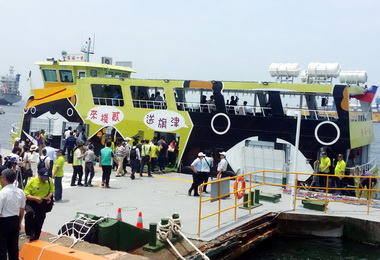 棧貳庫直航旗津新航線啟航(圖)