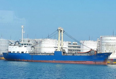 貨輪載運大量私菸遭海巡查獲(圖)