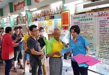 關務長盃保齡球賽熱鬧登場(圖)