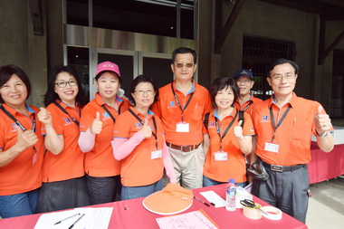 太平買菸場設志工隊導覽解說服務(圖)