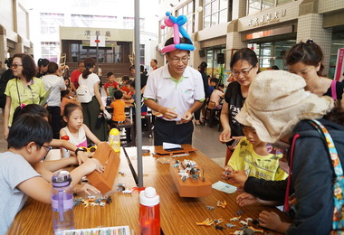 高市辦空品淨化區兒童親子寫生賽(圖)