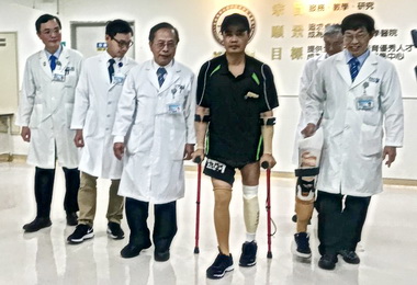 高醫創新治療足踝變膝蓋+3D列印義肢(圖)