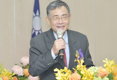 吳宗榮接任臺灣港務公司新任董事長(圖)