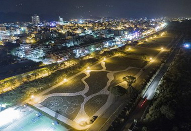 山城新亮點－東勢河濱公園(圖)