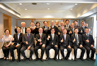 長榮海運深耕高雄港簽署七櫃碼頭租約(圖)