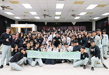 長榮與現代繼續根留高雄(圖)