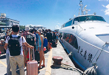 108年起冬季蘭嶼往返船班每週增為三趟次(圖)