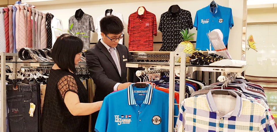 高雄福華品 改裝出清特賣、女裝最低1折起(圖)