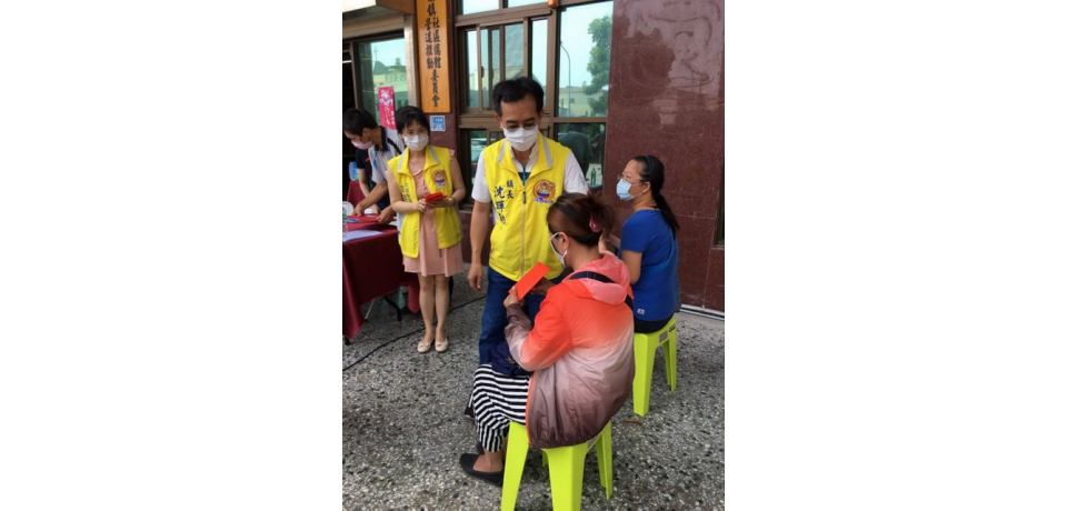 紓困金從速從簡從寬 斗南鎮長親發18萬元(圖)