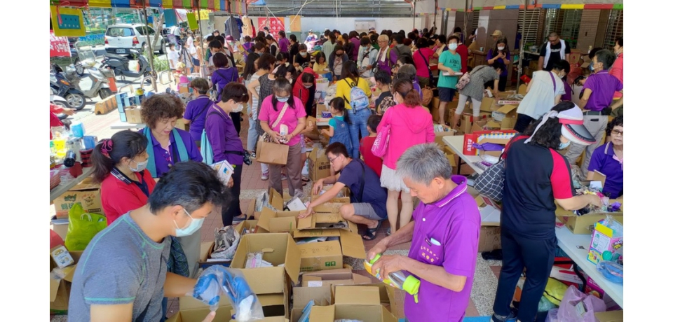 振興經濟來響應 義賣活動需要您助學子升學免煩惱(圖)