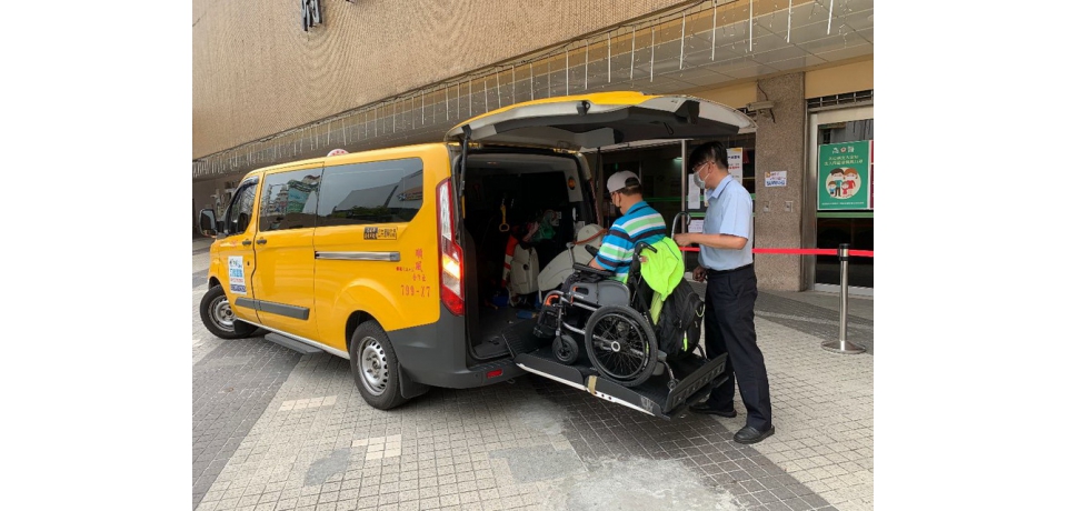 高雄市通用計程車突破300輛 無障礙運輸量能再創新高(圖)