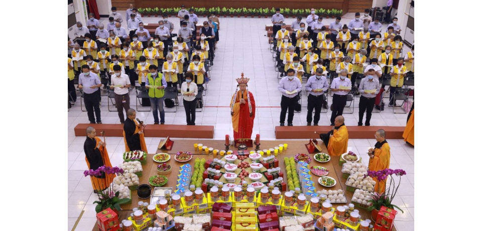 大林煉油廠舉辦中元普渡法會 為各界祈福消災(圖)