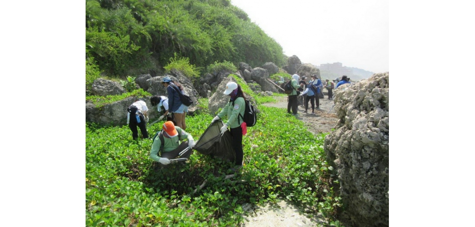 國家自然公園淨灘活動恢復海灘乾淨面貌(圖)