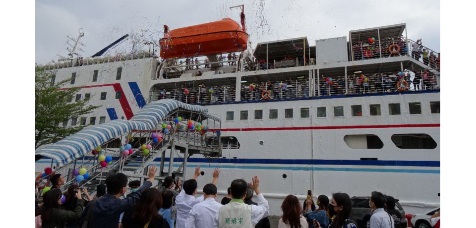 鍍金夕陽輕郵輪  海上漫遊全新體驗(圖)