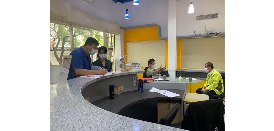 高市交通局續辦1年計程車駕駛關懷據點免費提供運將法律、理債、健康諮詢服務(圖)