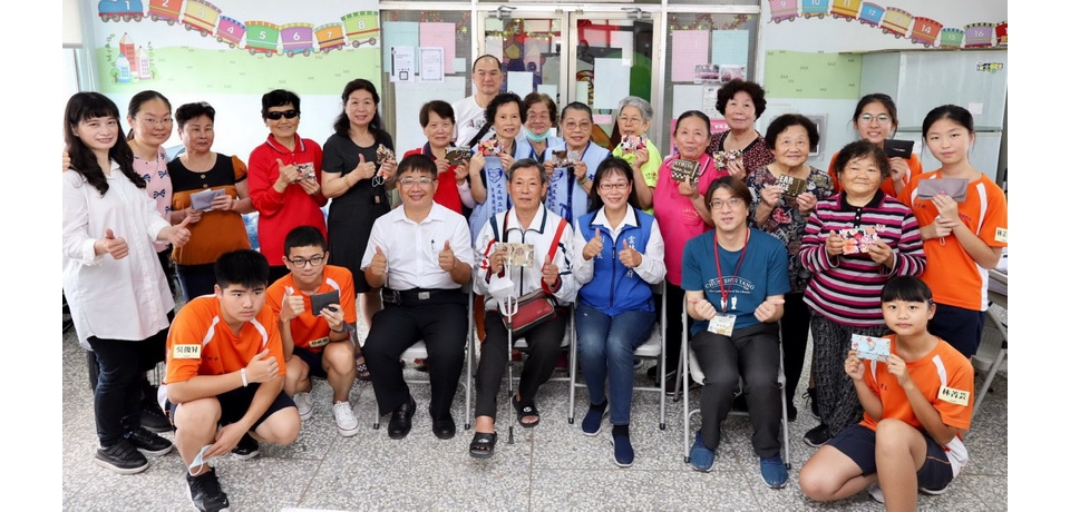 雲縣府規劃多樣性「代間學習」工作坊課程長者與學生歡樂學習成果豐碩(圖)