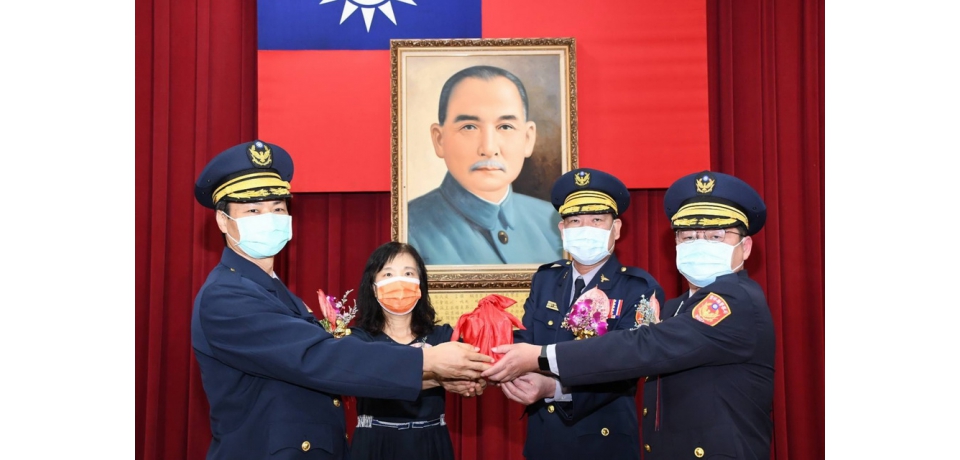 雲縣警察局卸新任分局長聯合交接典禮簡單隆重(圖)