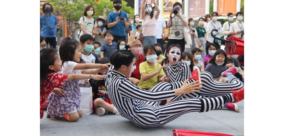 移動劇場《野孩子的移動遊樂園》歡樂開演(圖)