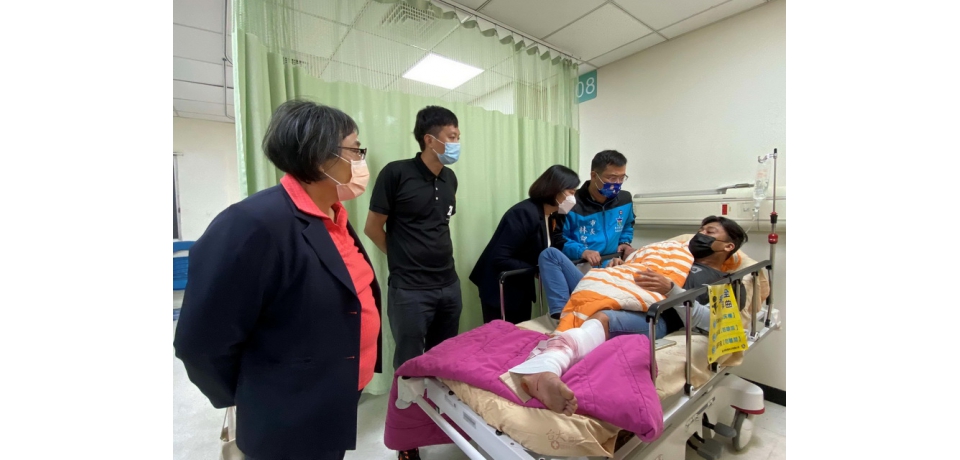 斗六賽車失控６人受傷 張麗善第一時間前往探視(圖)