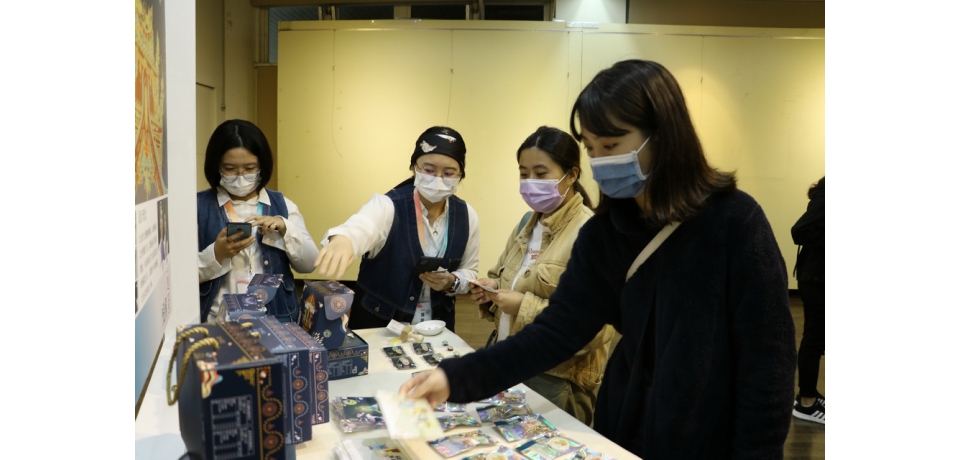 環科大視覺傳達設計系畢業展以「設觸」展現學習成果(圖)