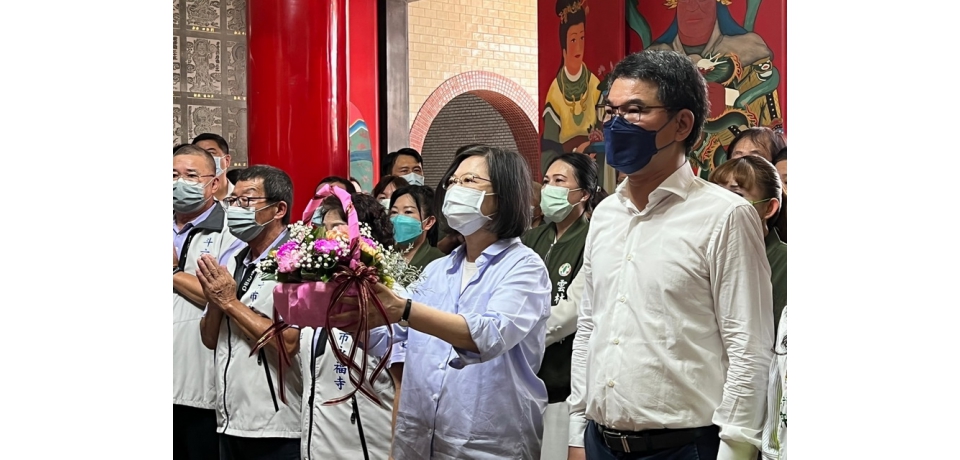 中央執政好成績 總統蔡英文蒞臨雲林兩廟參拜(圖)